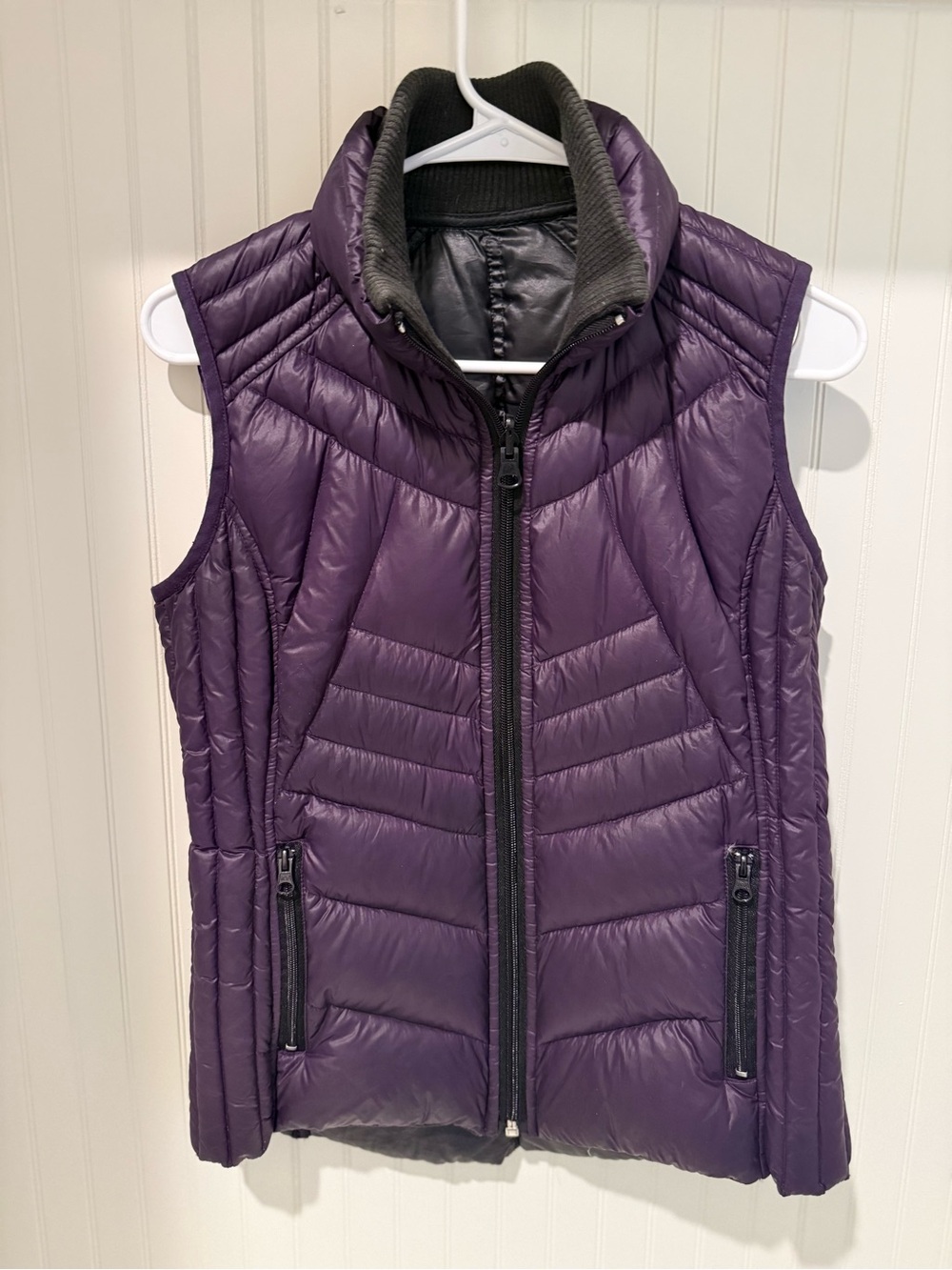Bernardo Plum Quilted Puffer Vest
